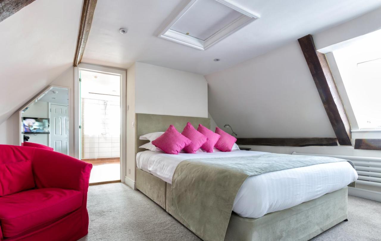 The Bell Inn Hotel Horndon-on-the-Hill Dış mekan fotoğraf