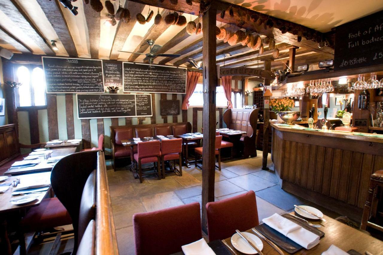 The Bell Inn Hotel Horndon-on-the-Hill Dış mekan fotoğraf